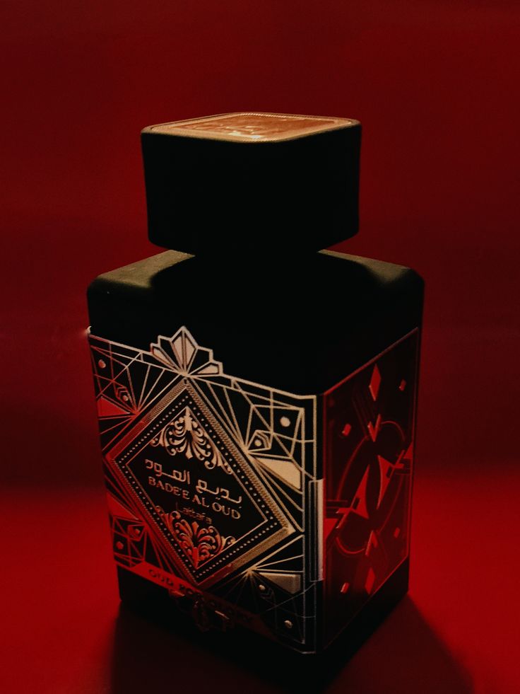 عطر بديع العود - عود فور جلوري من لطافة الفاخر | عطر شرقي للجنسين