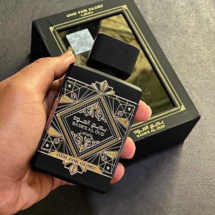 عطر بديع العود - عود فور جلوري من لطافة الفاخر | عطر شرقي للجنسين