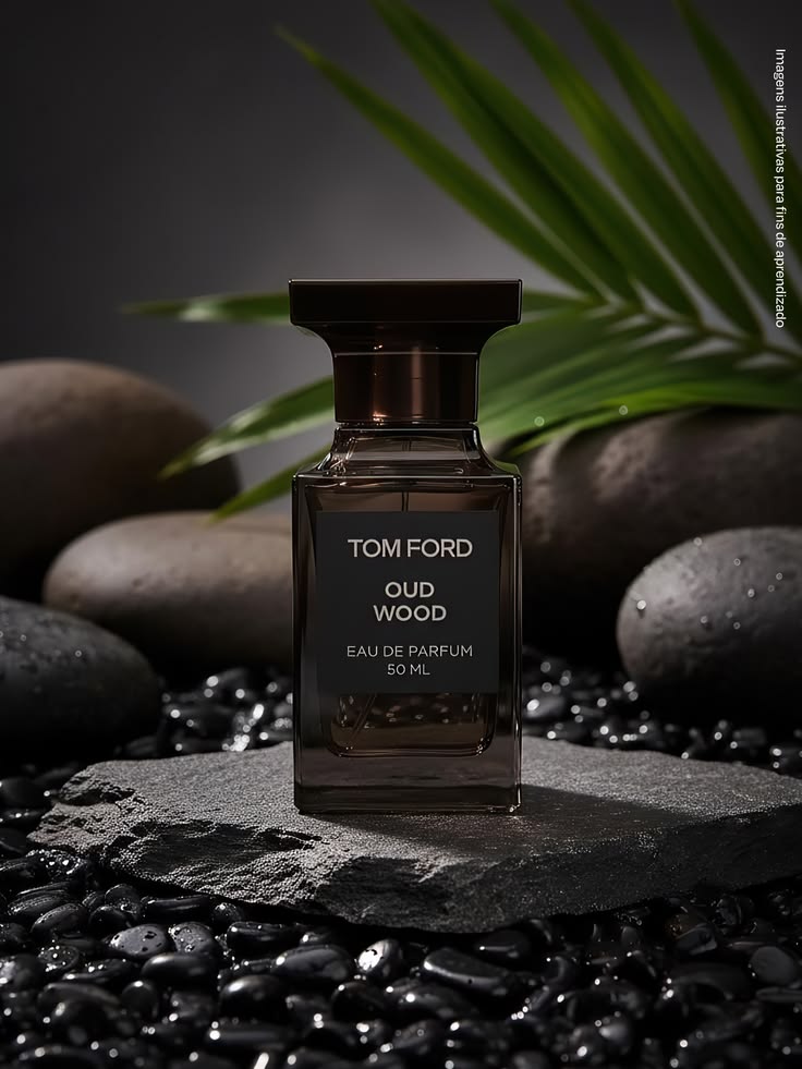 عطر توم فورد أود وود أو دي پارفوم - عطر العود الفاخر للجنسين 50 مل