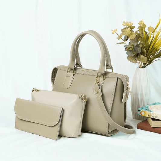 Go Anywhere Trio: Olive Bag Set of 3 in Classic Beige
